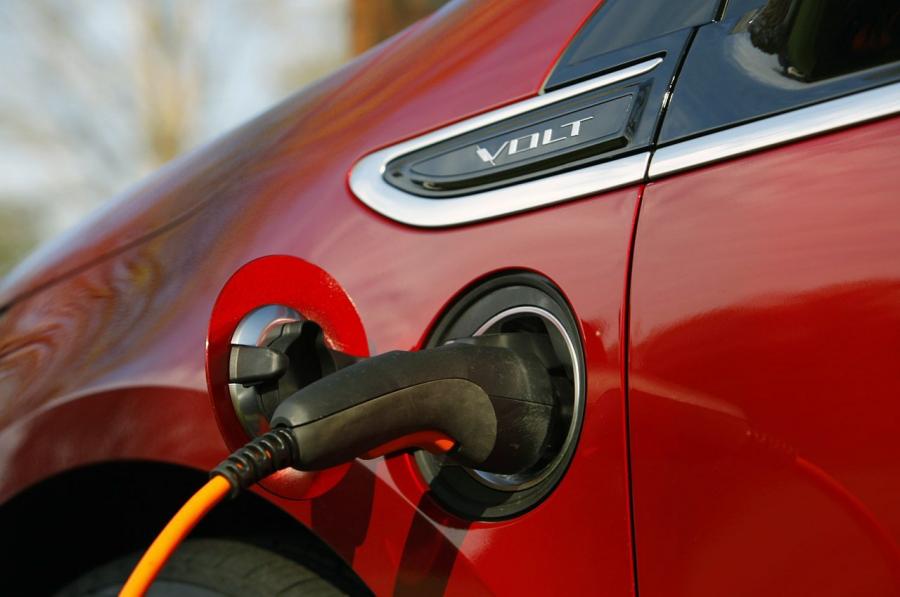  Chevrolet Volt 2011 года  (фото 220 из 356)